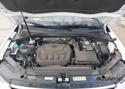 2021 Volkswagen Tiguan 2.0T Se/2.0T Se R-Line Black/2.0T Sel z USA, uszkodzony, nr VIN 3VV3B7AX5MM070111